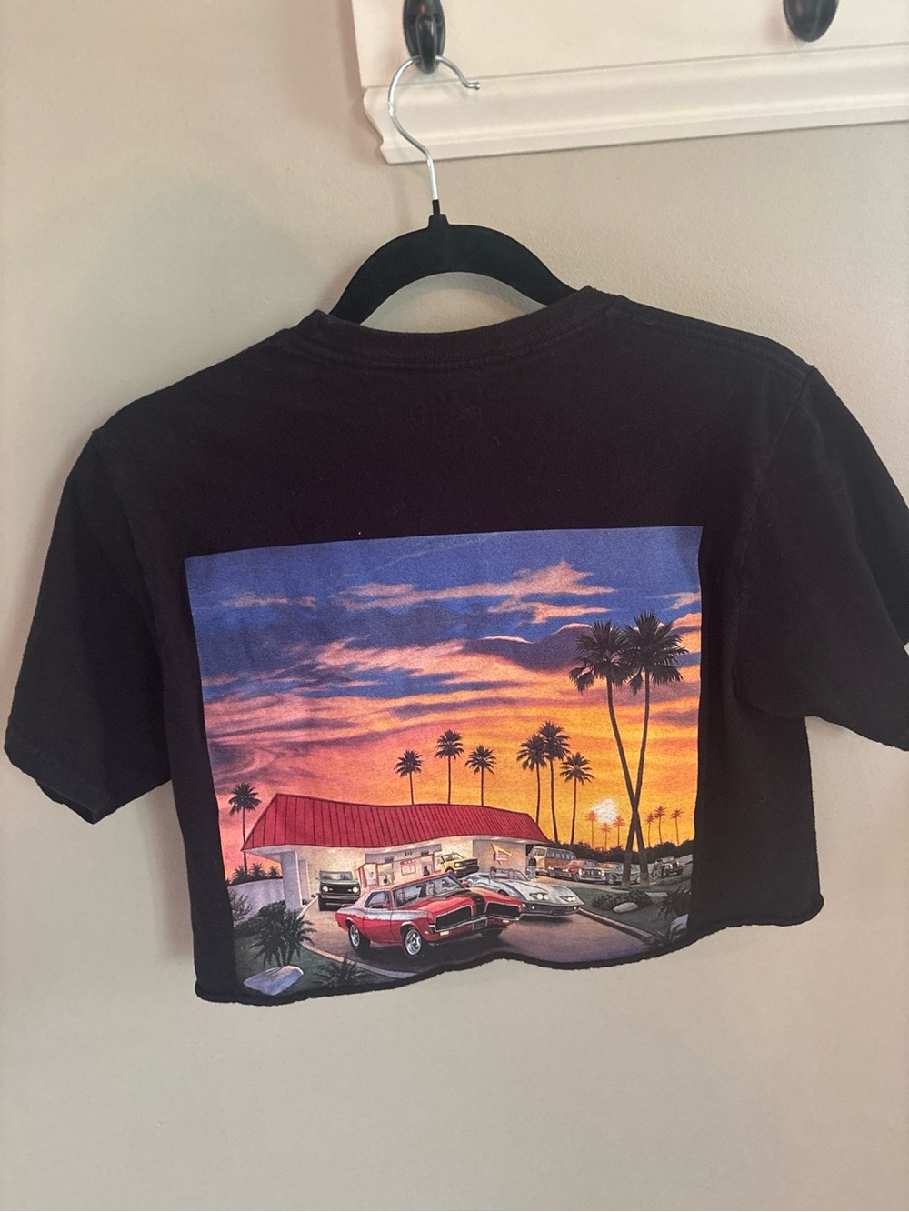 In-N-Out Burger Arizona Cropped Graphic Tee Black Sunset Palm Tree Shirt Small